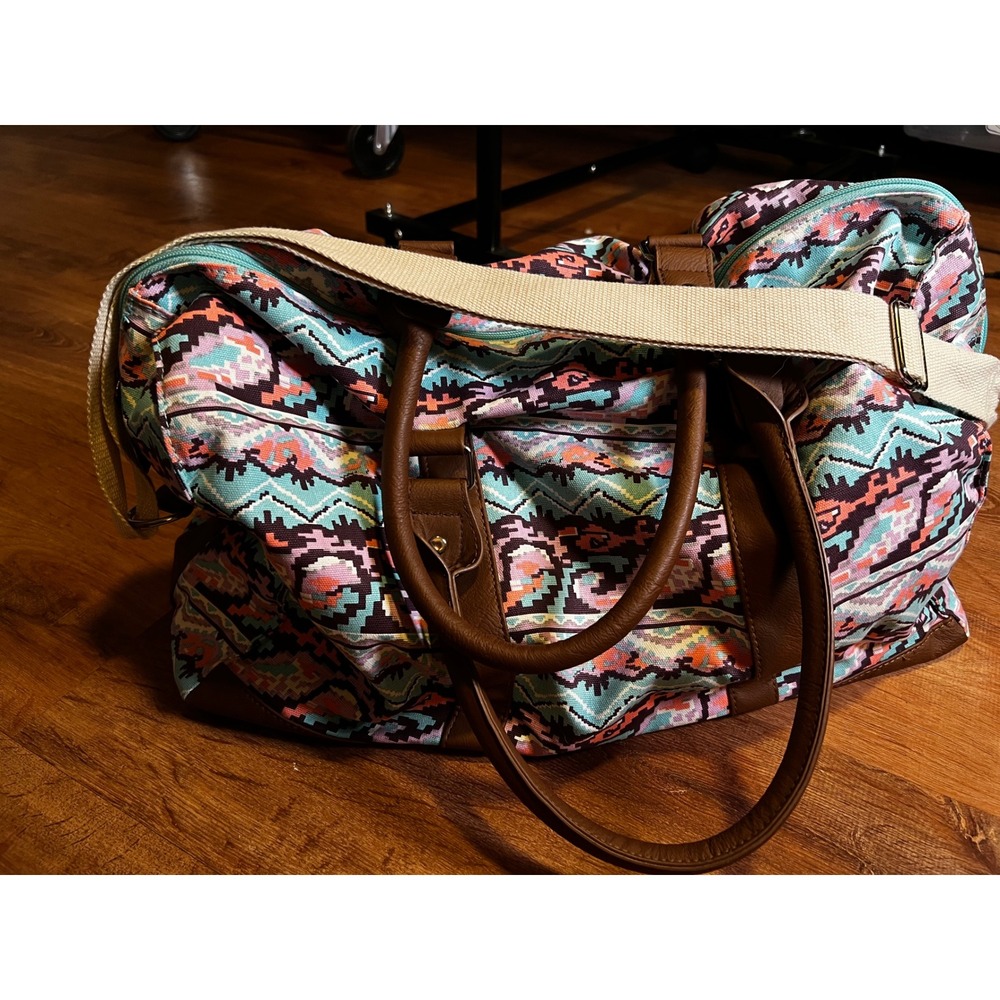 Duffle Bag Women Multicolor Like New Aztec Print Boho Weekender FG151103